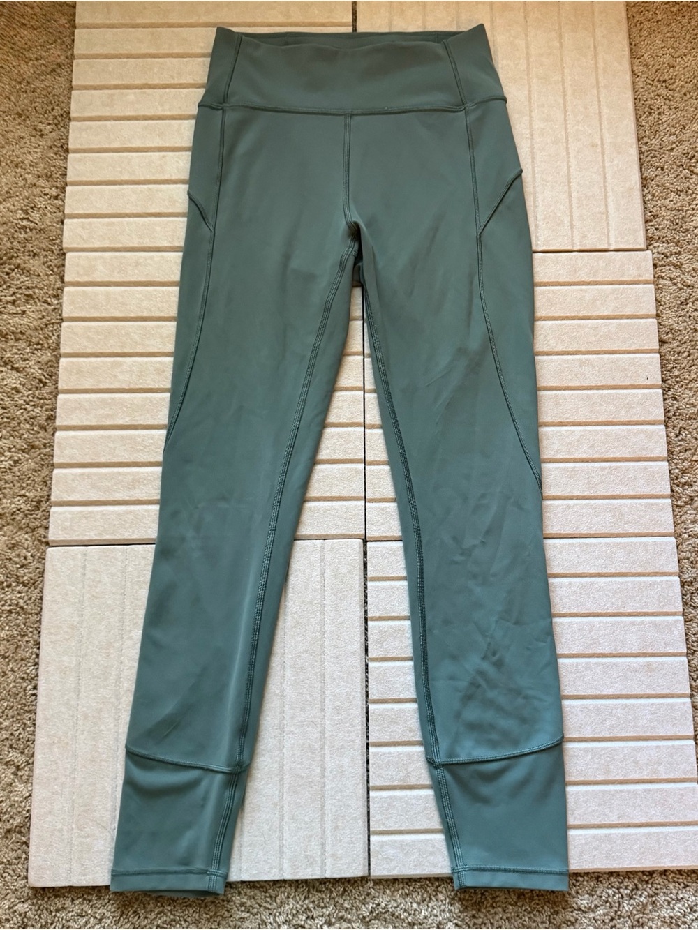 Lululemon In Movement 7/8 Tight 25” Mystic Green Everlux Size 6